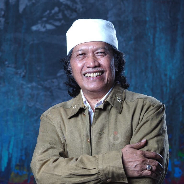 Foto Emha Ainun Nadjib