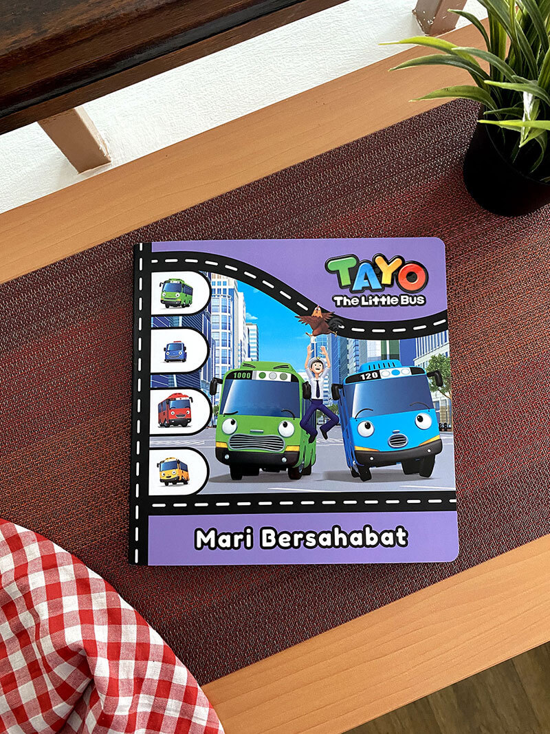 Tayo dan Rogi belajar menyelesaikan konflik dalam buku cerita Tayo terbaru